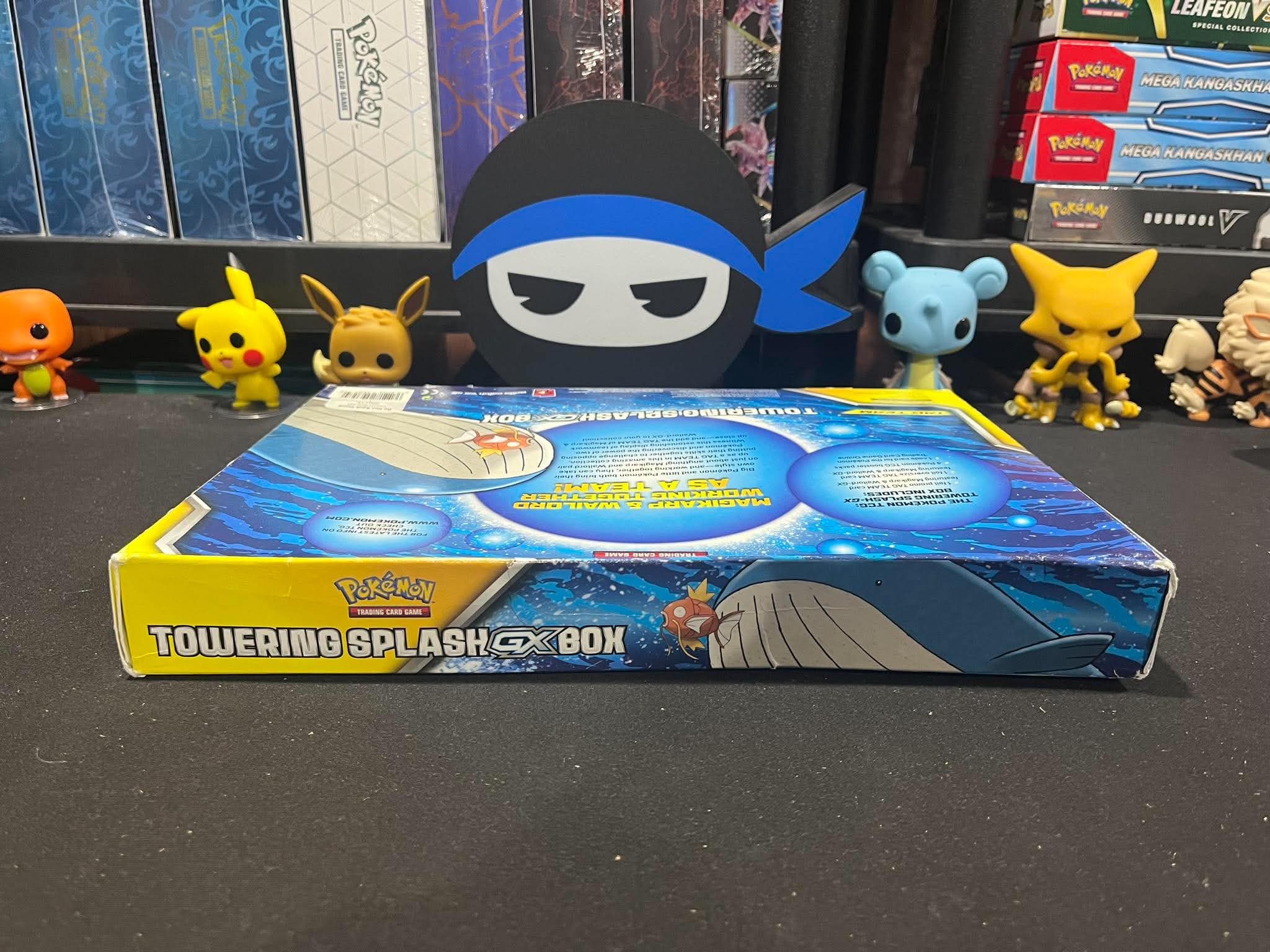 Towering Splash GX Box ( Sun & Moon ) Pokemon TCG
